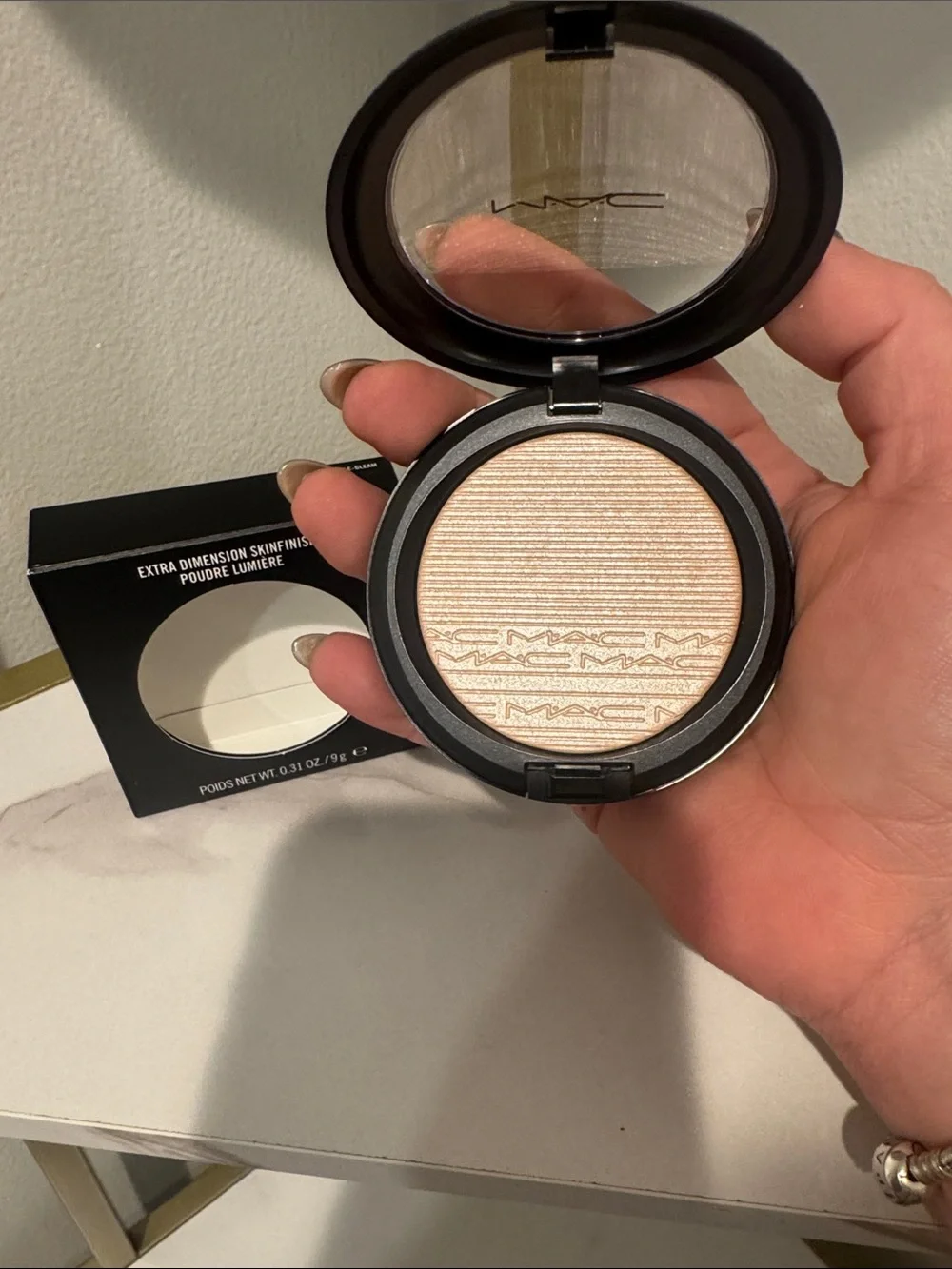 MAC Extra Dimension Skinfinish  Highlighter